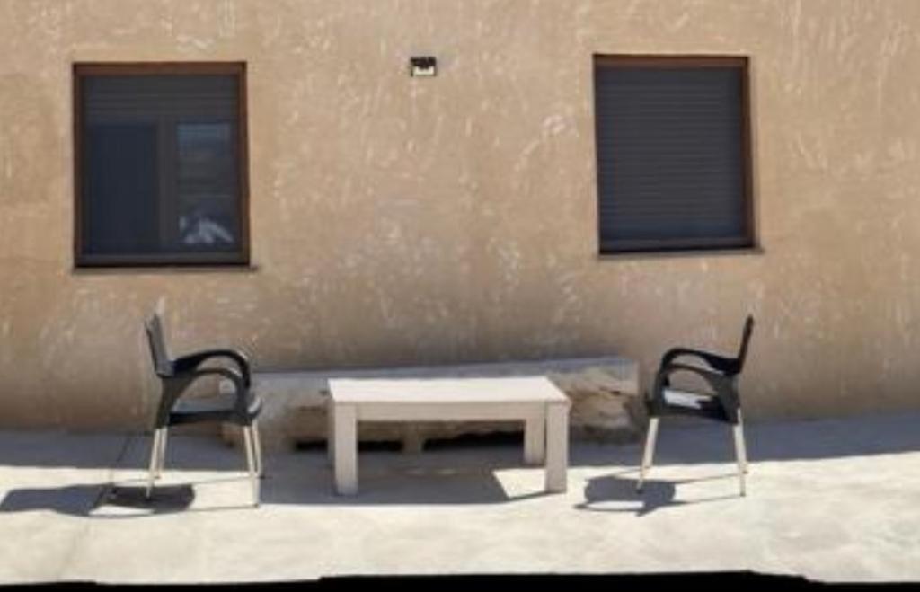 Villa Rural Con Amplia Piscina Campillo de Altobuey Exterior photo