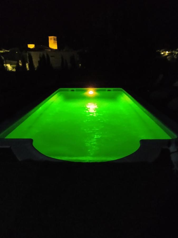 Villa Rural Con Amplia Piscina Campillo de Altobuey Exterior photo